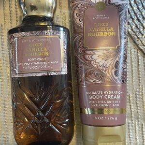 Bath & Body Works Cozy Vanilla Bourbon Body Wash & Body Cream in Mauve